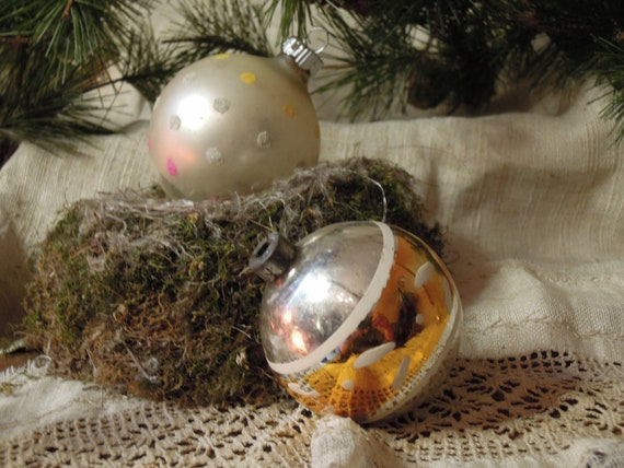 Shiny Christmas Ornaments, Silver