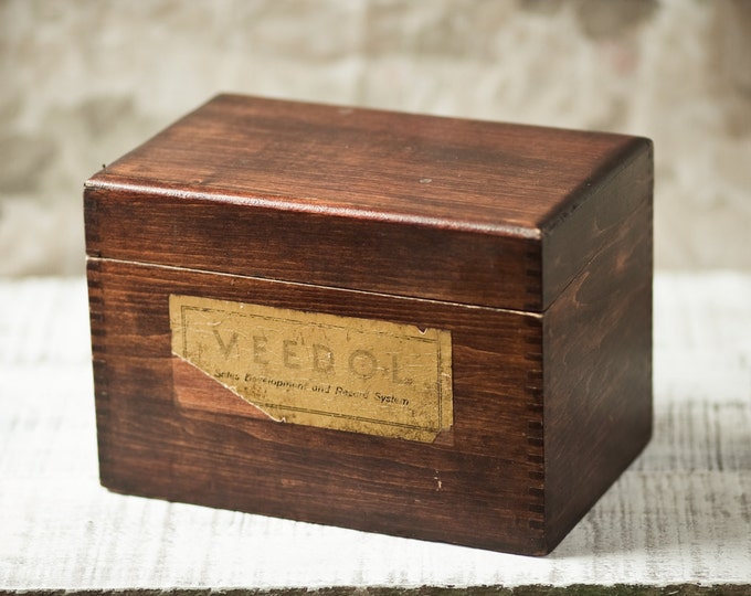 Vintage Wood File Box With Original Green Top Tabbed Victor Dividers