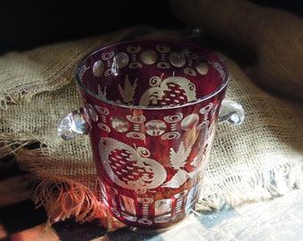 Vintage Small Cranberry Etched Glass Ice Bucket / Ice Bucket with Handles / Wedding / New Years Party / Outdoor Ice Bucket