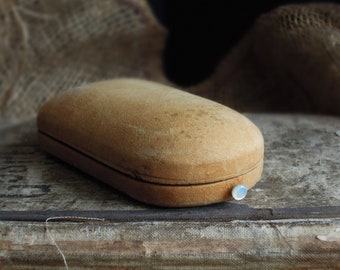 gift jewelry presentation box Vintage / Antique Victorian Gold Suede Velvet Jewelry Box / Victorian Jewelry Presentation Box / Gold Leather Suede Jewelry Case Trinket Box