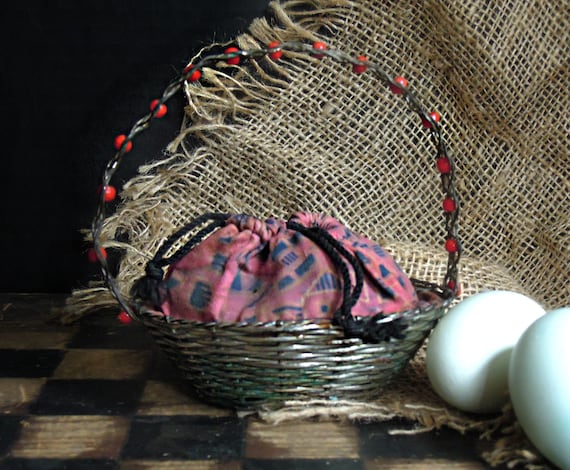 Antique Child's Basket Purse / Easter Purse / Fren