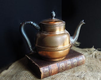 Vintage Copper Kettle Teapot / Copper and Metal