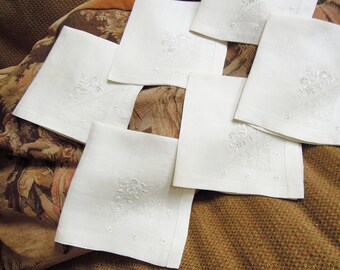 Six Antique Napkins Linen Cut Work Embroidered Napkins / White Cotton Batiste Linen Tea Napkins / Dinner Napkin