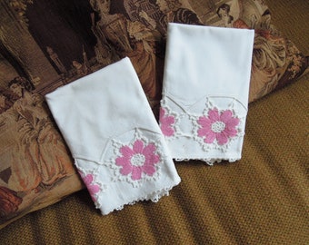 Vintage Pillow Cases / White Cotton Crocheted Floral Pillowcases / Pink White green Crochet Flower Trim / Standard Cottage Chic Boudoir