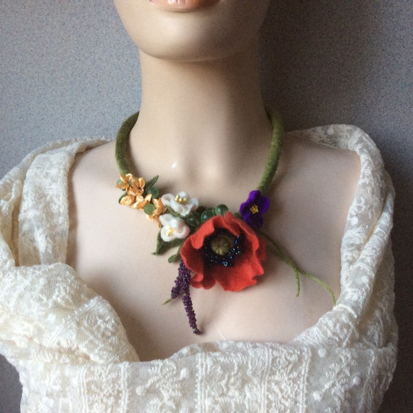 Romantic handmade flowers necklace - flowers necklace - felt necklace- floral accessories - handmade - wool necklace - OOAK necklace