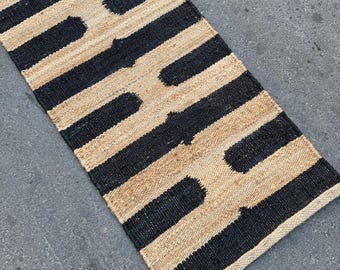 Ręcznie robiony dywanik z konopi w kolorze beżowym/czarnym, dekoracja boho, dywanik z konopi i juty, dekoracja korytarza, dywanik z konopi do domu w stylu rustykalnym, niestandardowy rozmiar