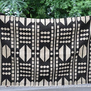 Handmade Wool Jute Kilim Rug: Black & White Hallway Decor