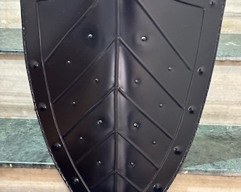 Middeleeuws stalen schild met bladmotief, hittebestendig schild, LARP-gevechtsuitrusting, Halloweenkostuum, cosplay-item.