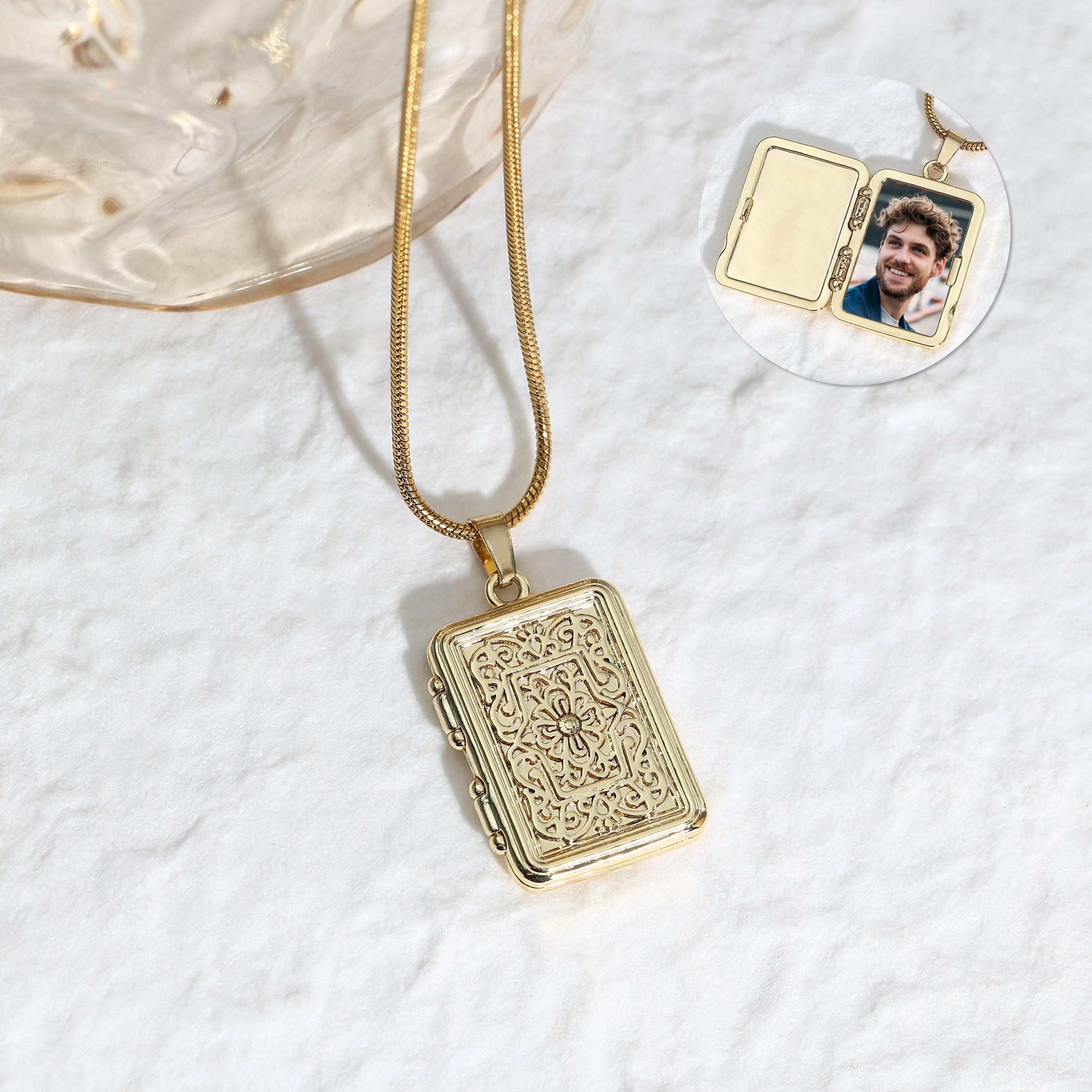 Skm Co Locket Canada