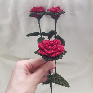 Bouquet Roses for Pots, Decorative Hand-Knitted Rose Set