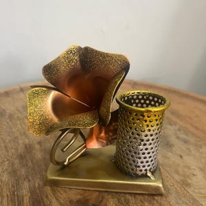 Handgefertigter Metal Lord Ganesha Stifthalter | Schreibtisch Organizer mit Indischem Art Decor | Einzigartiges Geschenk für Büro & Zuhause
