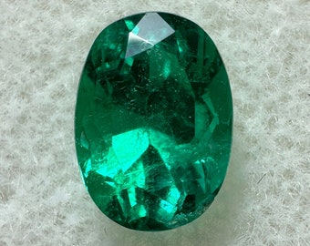 1.23 Carat AAA+ Vivid Bluish Green Natural Loose Colombian Emerald-Oval Cut, Green Oval Emerald, Oval Emerald Gem, Emerald May Birthstone