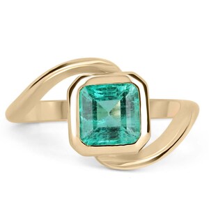 1.50cts Bezel Set Colombian Emerald Solitaire Curved Ring 14K, Solitaire Emerald Ring 14K, Curved Shank Emerald Ring, 14K Bezel Emerald Ring