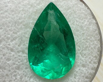 5.27 carat 16x10 Medium Green Natural Loose Colombian Emerald-Pear Cut, Teardrop Loose Emerald, Genuine Pear Shaped Emerald, May Birthstone