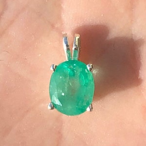 1.30 Carat Emerald Necklace, Four Prong Emerald Pendant Sterling Silver, Oval Cut Emerald Necklace,Natural Emerald Jewellery May Birthstone