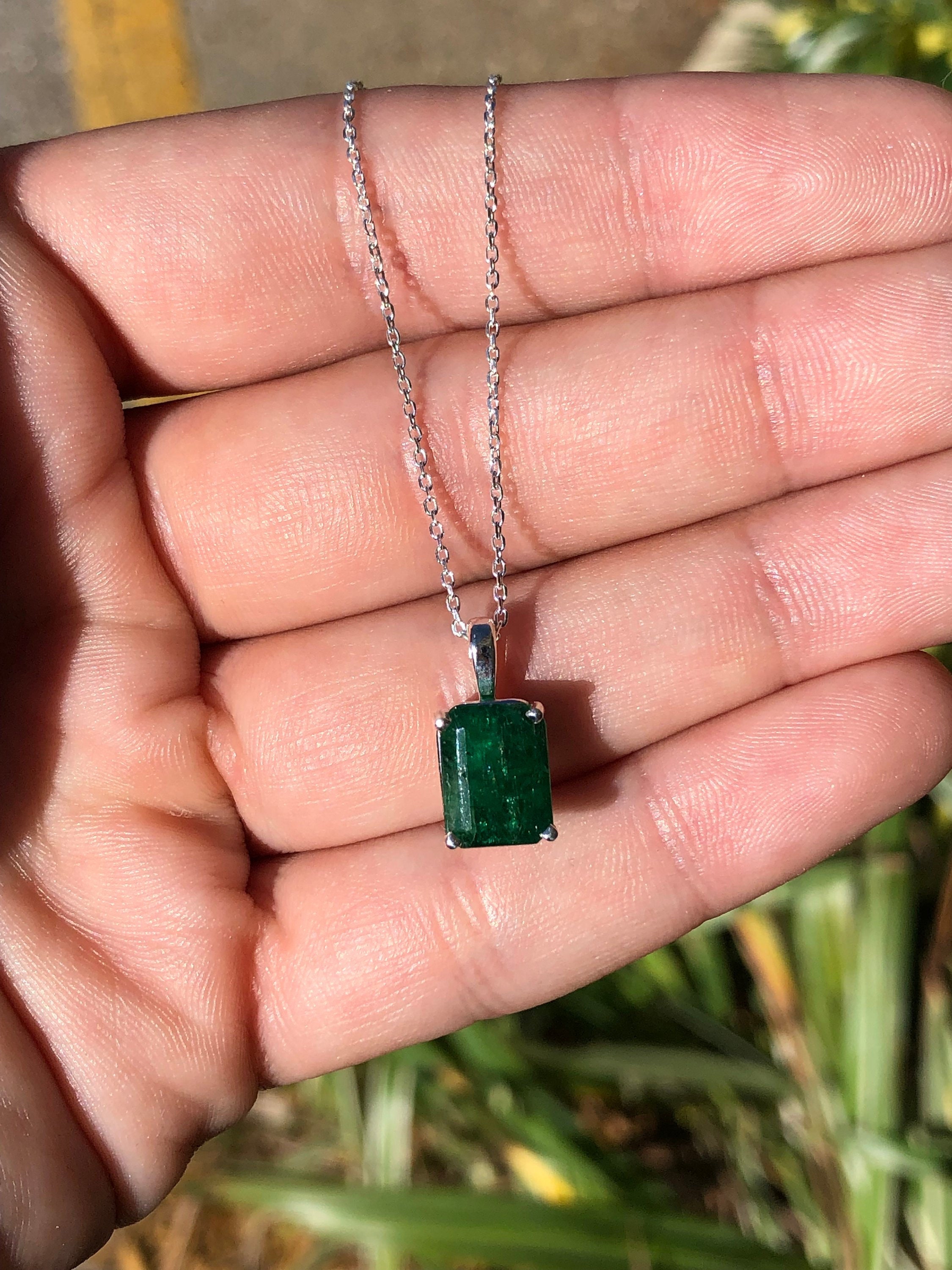Mens emerald best sale necklace