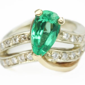 Cocktail 2.65cts Pear Colombian Emerald & Diamond Organic Hand made Ring 14K Gold, Cluster Emerald Ring 14K, Pear Cut Emerald Ring