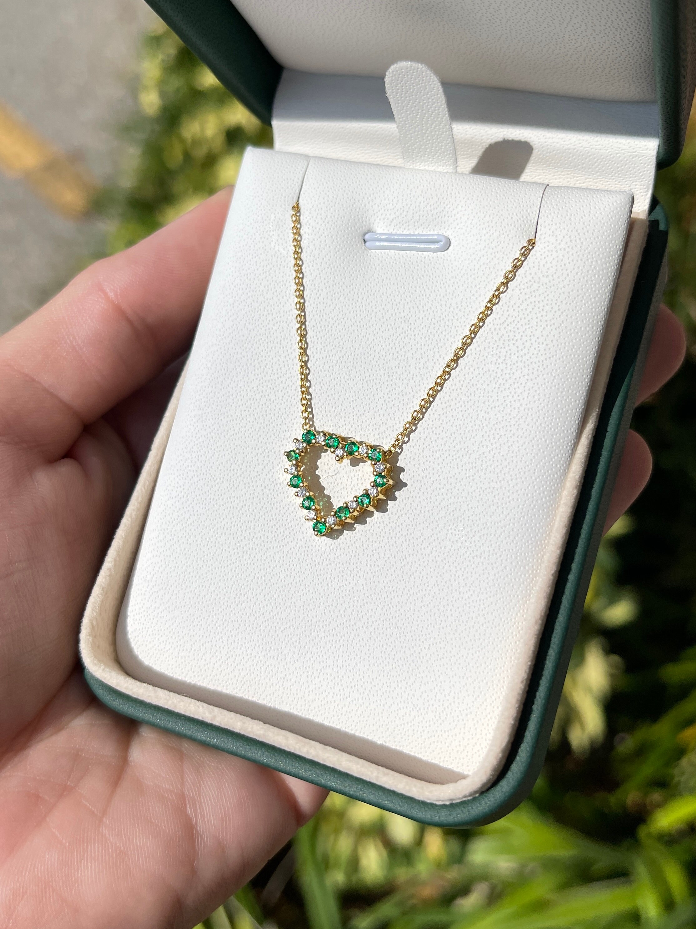 0.55tcw Emerald & Diamond Heart 18K Necklace, Emerald Heart