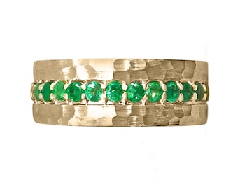 1.50tcw Custom Zambian Emerald Wedding 8 MM Band 14K Hammer Finish, Natural Round Emerald Eternity Anniversary Ring Band solid gold gift