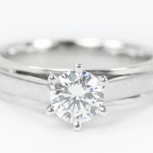 0.83ct Platinum Solitaire Engagement Ring, Tiff. Setting Engagement Ring, Six Prong Engagement Ring, Round Diamond Engagement Ring