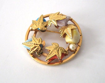 Sarah Coventry Semi Precious Stones Brooch Signed SARAH, Genuine Stones and Pearl, Gold Leaves Circle Brooch