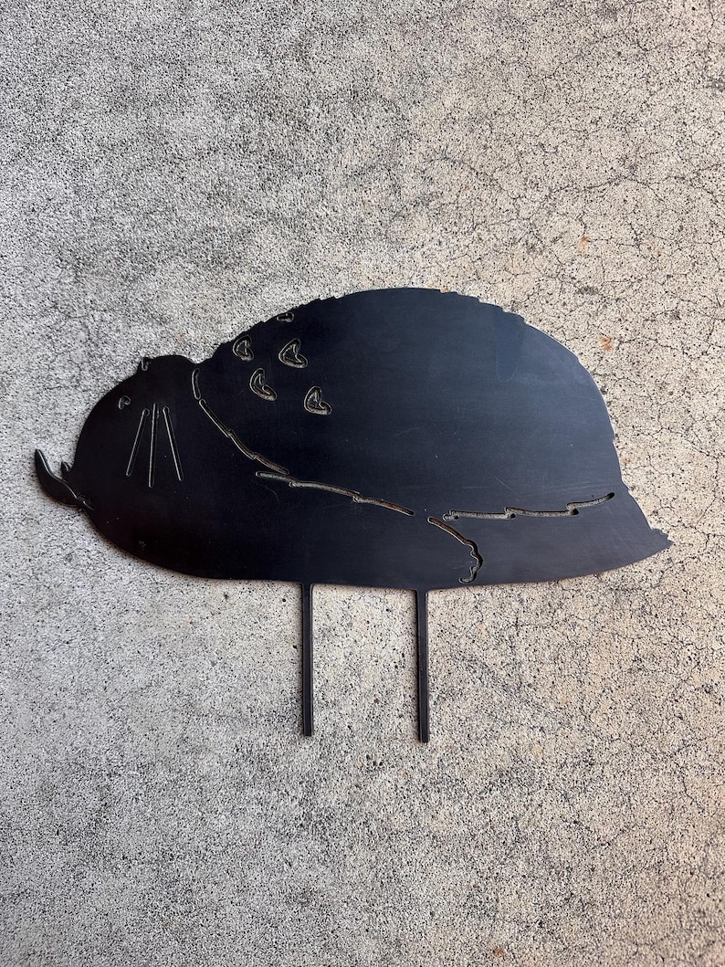 Sömnig Skogsanda - Totoro - Trädgårdspåle i metall - Studio Ghibli Yard Art bild 9