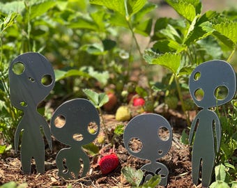 Forest Spirit - Kodama - Metal Yard Art - Planter Decor