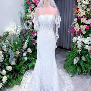 Strapless Lace Mermaid Wedding Dress / Sweetheart Neckline Bridal Gown / Handmade Elegant Chapel Train Wedding Dress /Flare Lace Bridal Gown