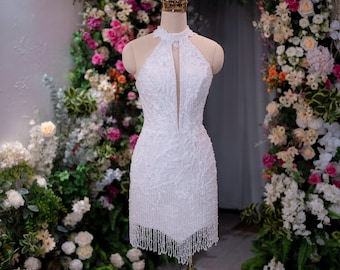 Minivestido de novia con escote halter brillante, vestido de novia con flecos de cuentas, vestido de novia de lujo para la recepción, vestido de novia con espalda de cordones, vestido hecho a medida
