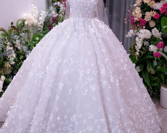 3D baljurk bloemen / strapless trouwjurk / gezwollen tule bruidsjurk / handgemaakte applicatiejurk / prinsessentrouwjurk / aangepast formaat