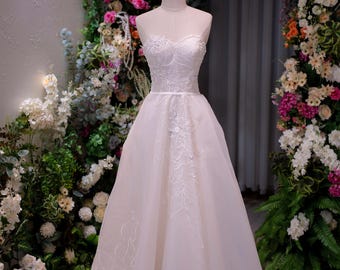 Blush Pink Wedding Dress / Strapless A-Line Bridal Gown / Floral Lace Wedding Dress / 3D Flower Wedding Dress / Custom Size Gown
