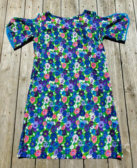 polynesian queen • 1960s Hawaiian gown • kahana manufacturing company