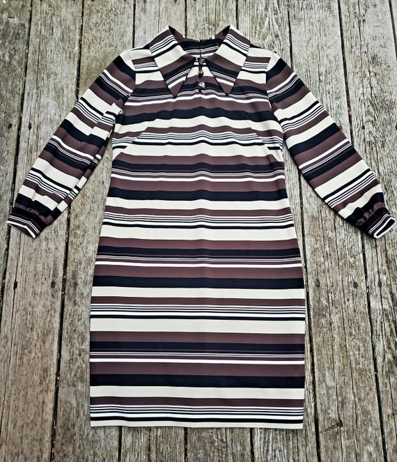 mod autumn stripe • dagger collared midi dress - image 2