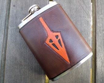 Leather Flask - Hand Tooled Leather - Super Hero - The Green Arrow - Groomsmen Gift - Wedding Party Gift