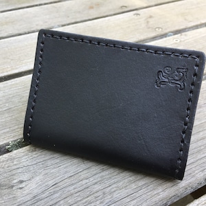Cartera de cuero personalizada para hombre ID Trifold Cartera de monograma personalizada - Regalo para el marido - Regalo para papá - Cartera de cuero para hombre