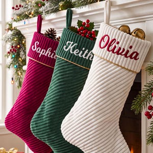 Calcetines navideños de pana bordados personalizados, calcetines navideños con nombre, regalos navideños familiares