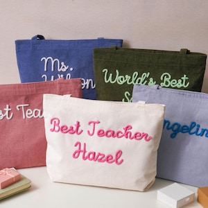 Personalisierte Cord Lehrer Einkaufstasche, Zurück zu Schule Geschenktasche, Hand häkeln Name Reißverschlusstasche, Lehrer Wertschätzung Geschenk, Mrs. Geschenk, Umhängetasche Bild 4