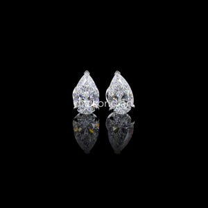 Pear Cut Lab-Grown Diamant Ohrstecker | Maison D’Art | Zierliche Elegante Ohrringe | Ethisches Funkeln | Edler Schmuck