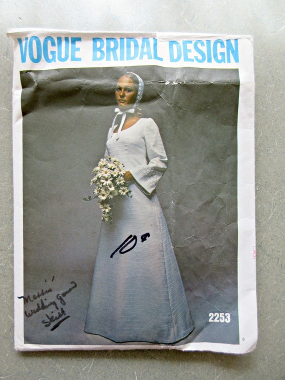 Vintage Vogue 2253 Sewing Pattern Vogue Wedding Dress Etsy