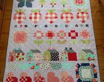 Stroll, a Thimble Blossoms Quilt in Bonnie and Camille Fabrics