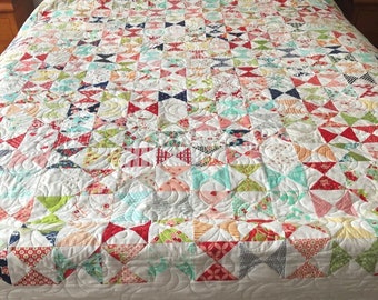 Hourglass Quilt in Bonnie and Camille Fabrics