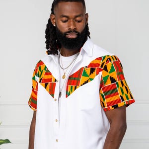 Men’s White African Shirt with Kente Print – Dashiki Short Sleeve Button Down – African American Clothing for Juneteenth, Kwanzaa, Events