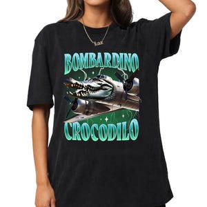 Bombardino Crocodilo Shirt – Funny Crocodile Airplane Graphic Tee, Retro Animal Humor T-Shirt