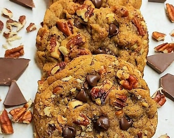 Chewy Chocolate Chip Pecan Cookies