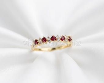 Anello dell'eternità con rubino da laboratorio in oro rosa 14k, anello a grappolo con pietra portafortuna di luglio, anello dell'eternità con rubino naturale in oro giallo, anello con rubino autentico