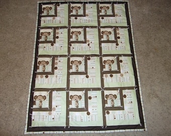 Baby Quilt - Peeking Monkey Log Cabin Patchwork