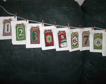 Christmas Advent Calendar - Garland Advent with Muslin Gift Bags