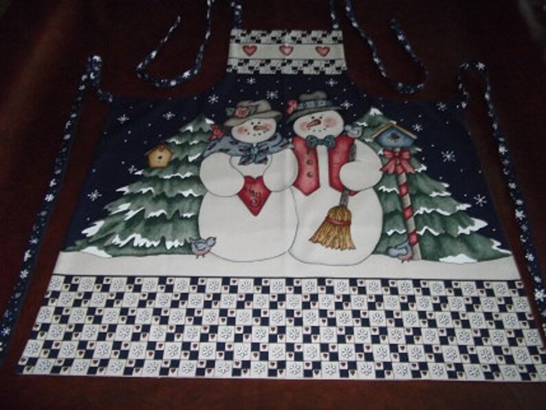 Christmas Apron Mr. and Mrs. Snow image 1