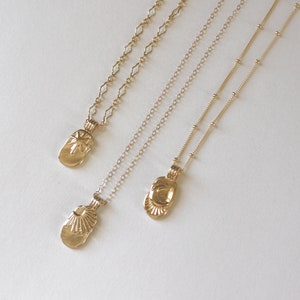 Celestial Star Necklace, Oval Medallion Necklace, Moon Necklace, Sun Necklace, Gold Coin Pendant, Gifts for Her, Birthday Present for Her