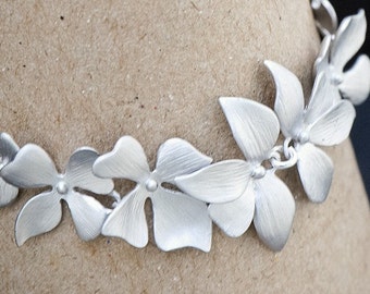 Silber Orchidee Armband, Orchidee Blumenarmband, Braut Hochzeitsschmuck, Brautjungfer Schmuck, Mütter Armband, Brautjungfer Geschenk-Idee